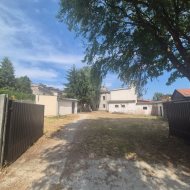 Lokal na sprzedaż